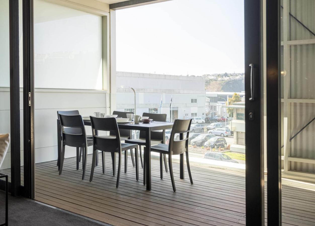 Loft At Shed 5 - Ahuriri Holiday Apartment Нейпир Экстерьер фото